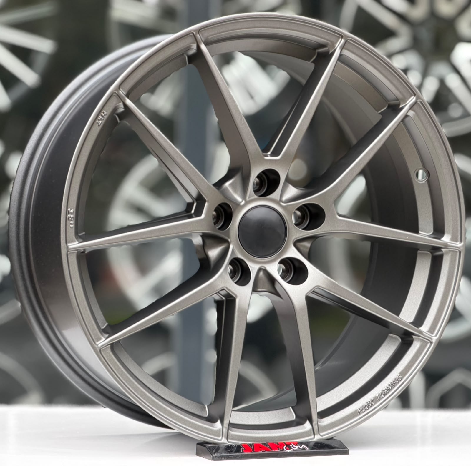 18' 5X112 LEGGERA HLT JANT MODELİ küçük resim 2