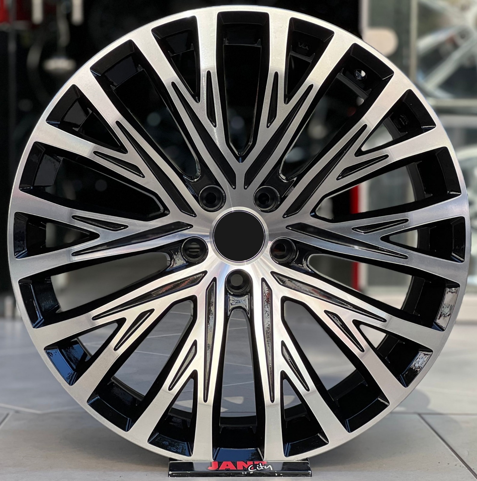 20′ 5X112 AUDI S LINE JANT MODELİ