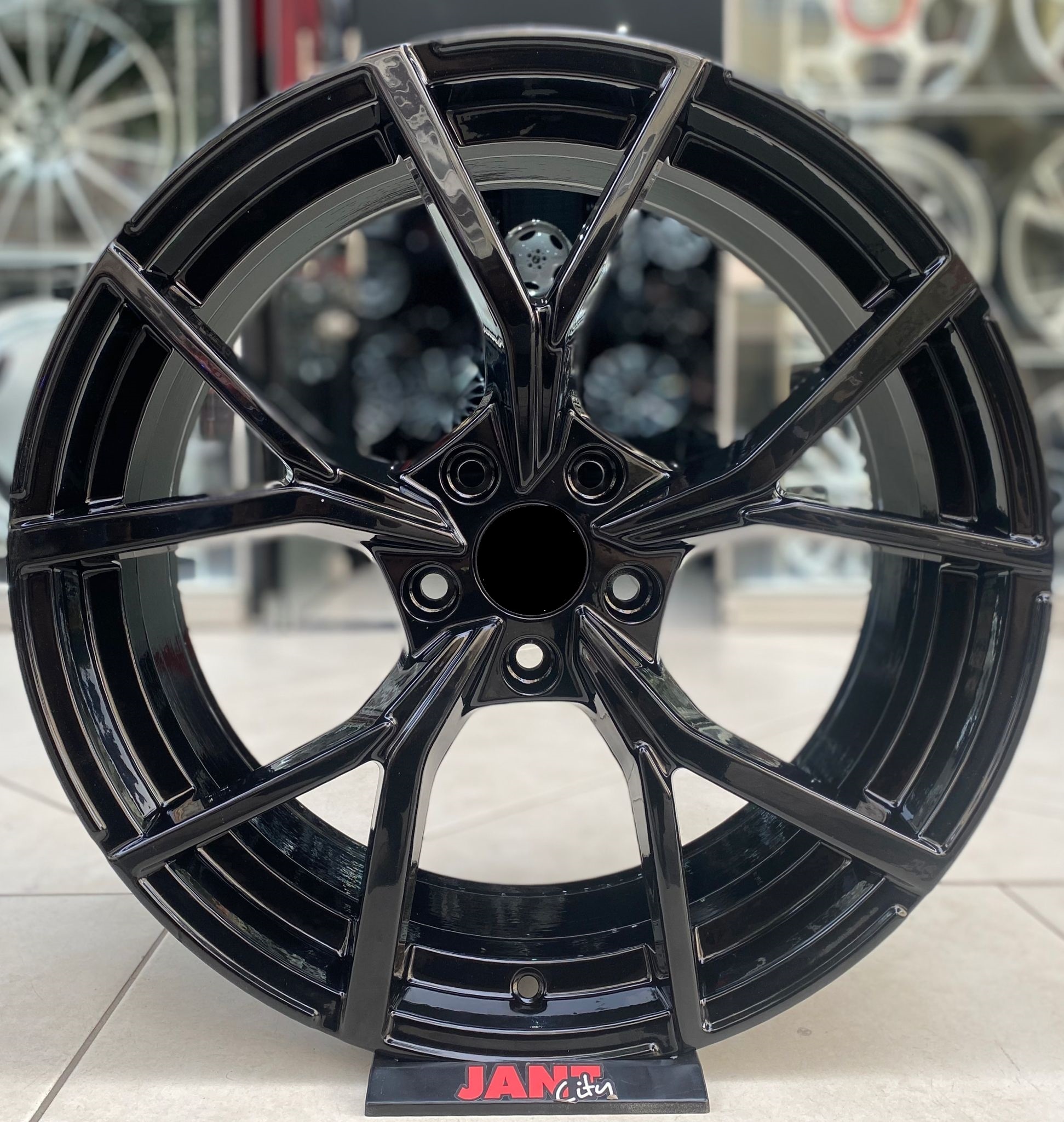 19′ 5X112 GOLF R JANT MODELİ