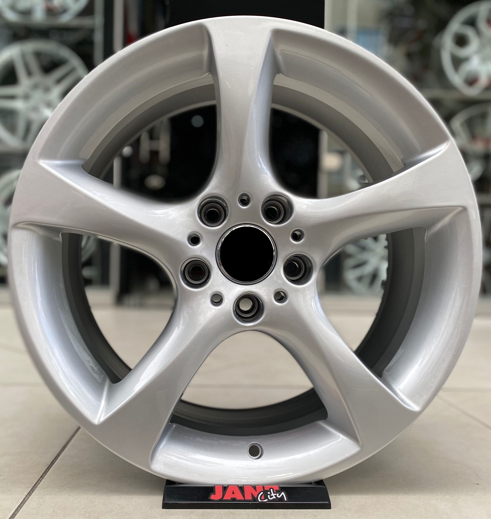18′ 5X120 BMW 335 JANT MODELİ - Görsel 1