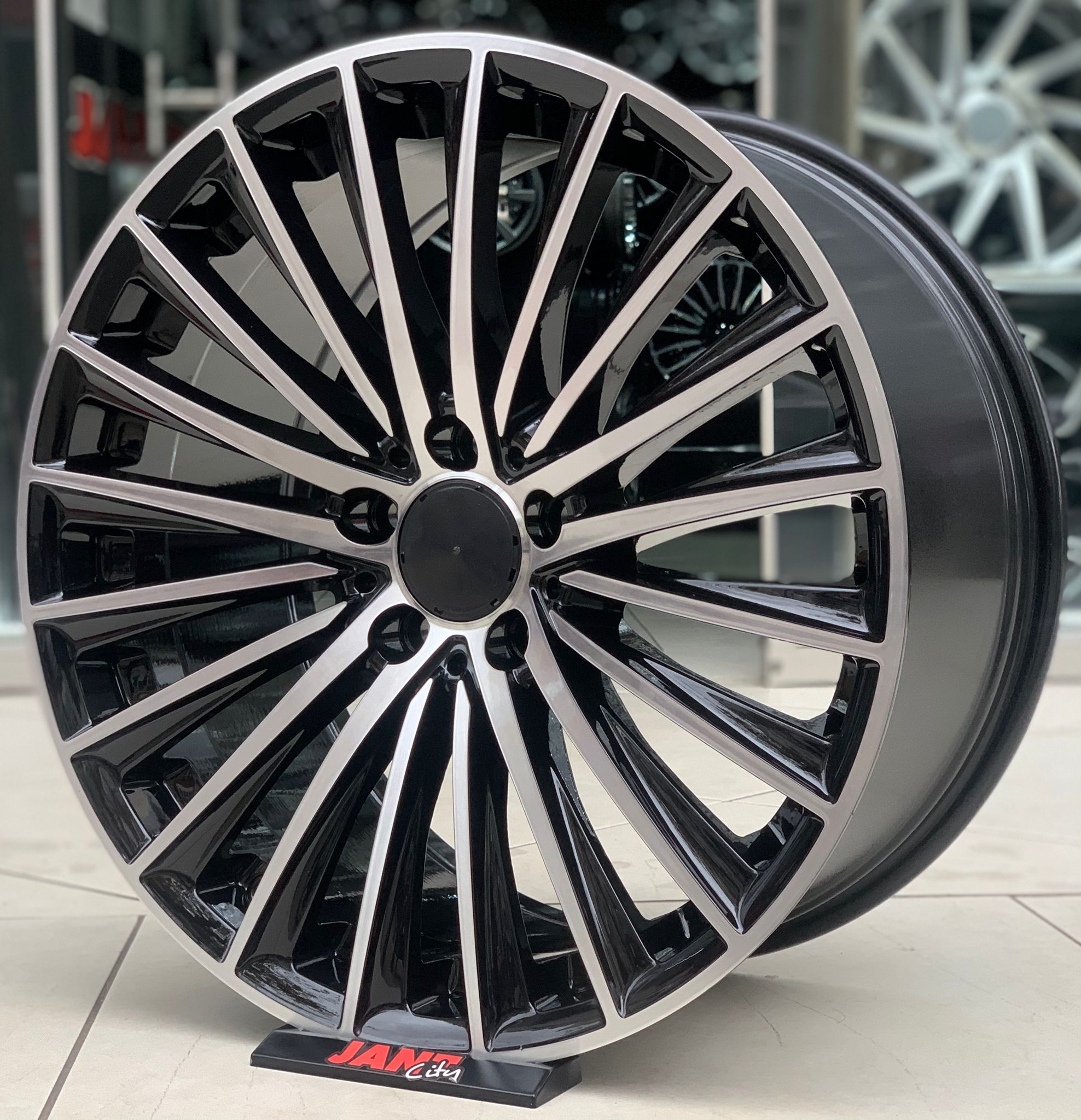 19′ 5X112 MERCEDES AMG JANT MODELİ küçük resim 3